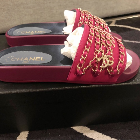 100% Authentic Chanel Chain Mules Slides - Picture 8 of 11